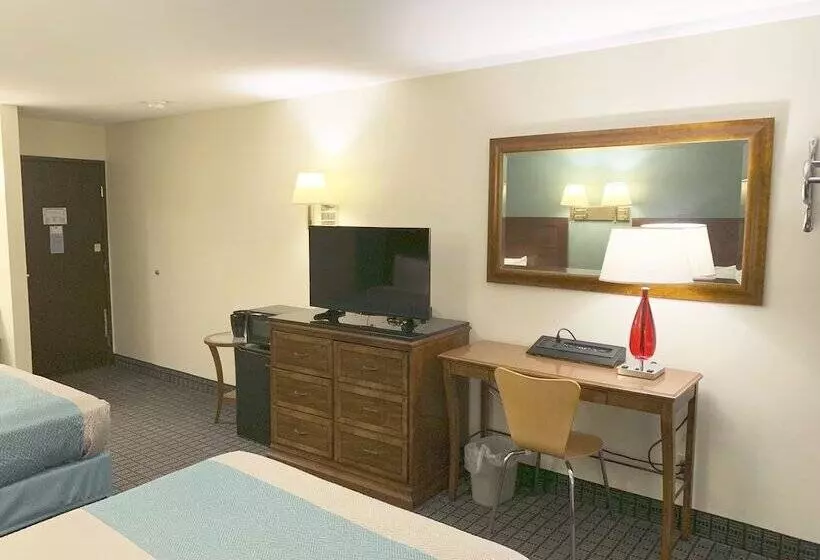 Motel 6 Mcgraw, Ny   Cortland