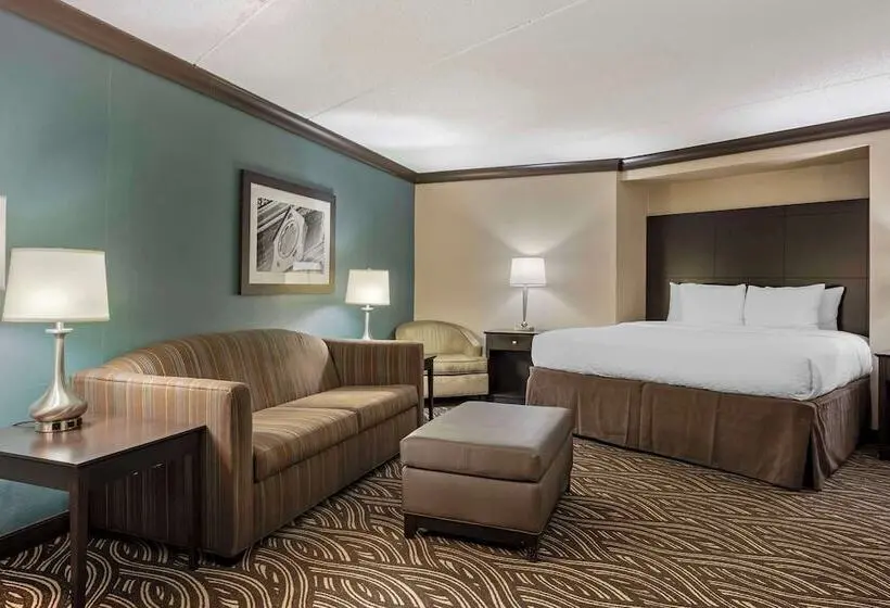 Best Western Plus Kingston Hotel And Conference Center