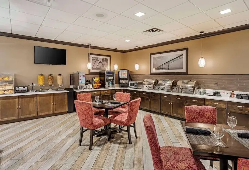 Best Western Plus Kingston Hotel And Conference Center