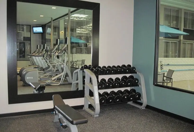 Best Western Plus Kingston Hotel And Conference Center