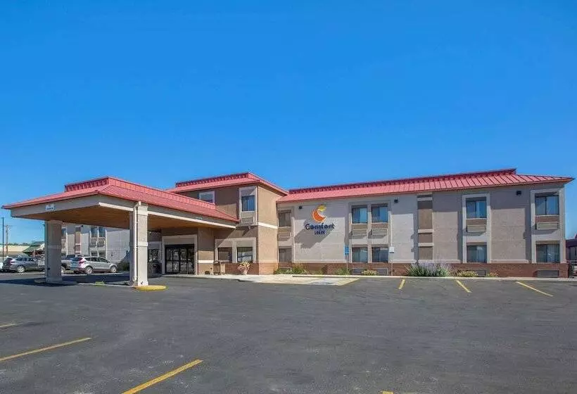 Comfort Inn At Buffalo Bill Village Resort
