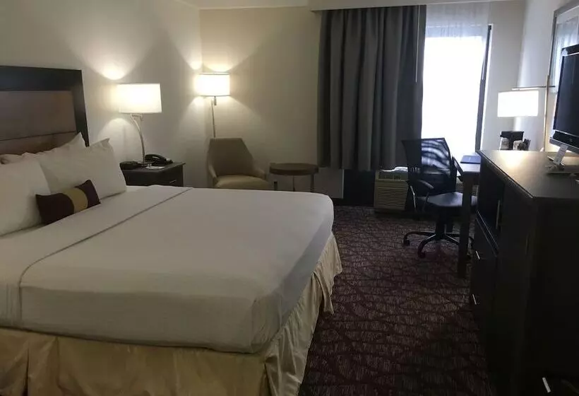 هتل Red Roof Plus Fort Myers