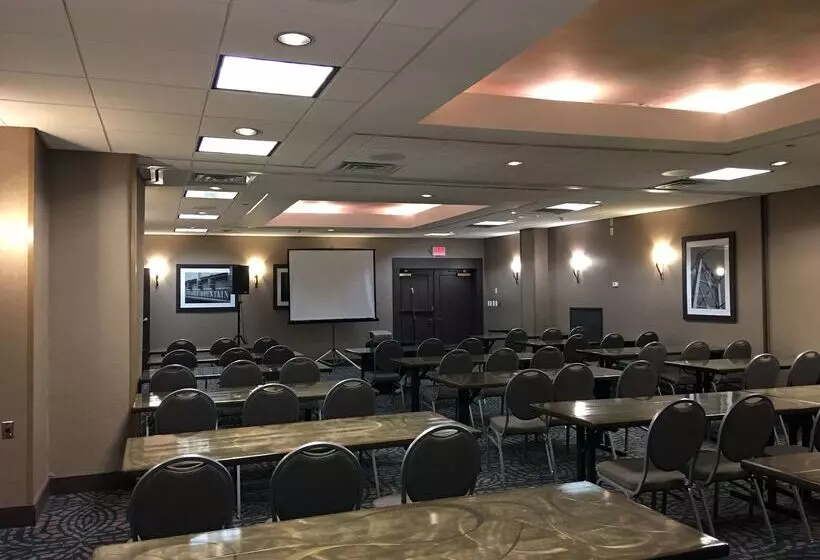 Best Western Plus Kingston Hotel And Conference Center