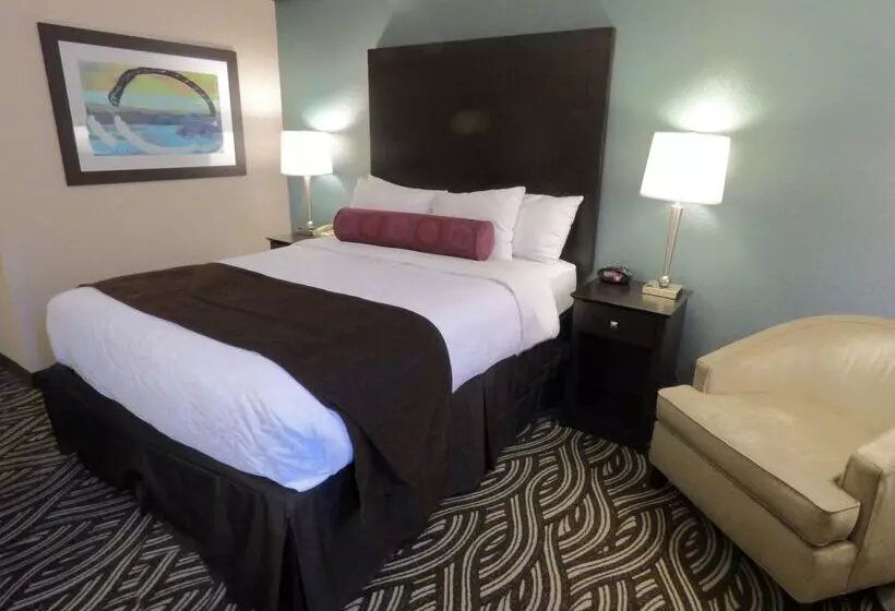 Best Western Plus Kingston Hotel And Conference Center