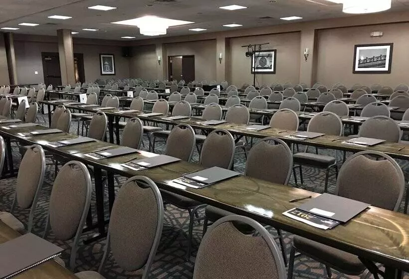 Best Western Plus Kingston Hotel And Conference Center