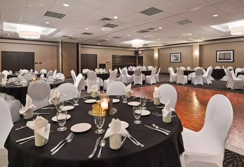 Best Western Plus Kingston Hotel And Conference Center