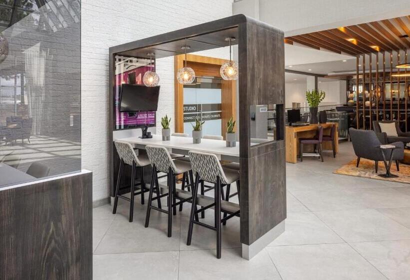 ホテル Crowne Plaza Atlanta Ne   Norcross