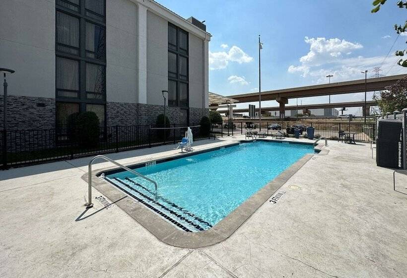 בית מלון כפרי Comfort Inn Dallas North Love Field Airport