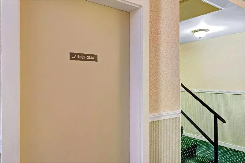 호텔 Days Inn By Wyndham Kittery