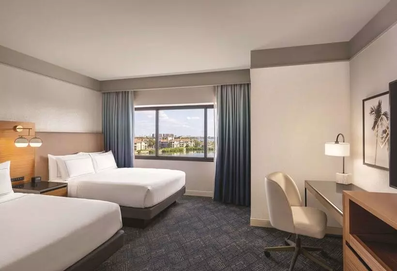 هتل Doubletree By Hilton Tampa Rocky Point Waterfront