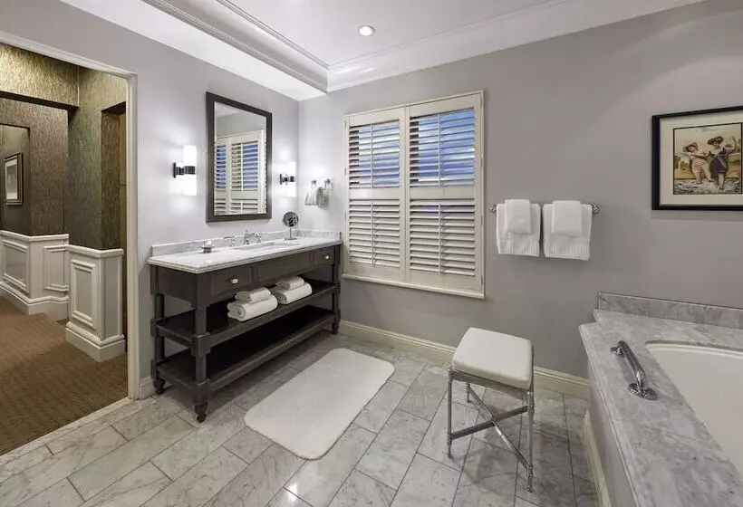 Отель Glorietta Bay Inn