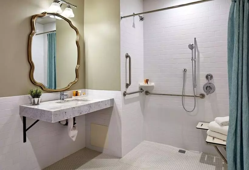 Отель Glorietta Bay Inn