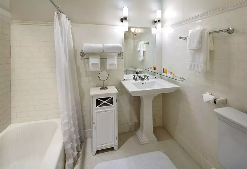 Отель Glorietta Bay Inn