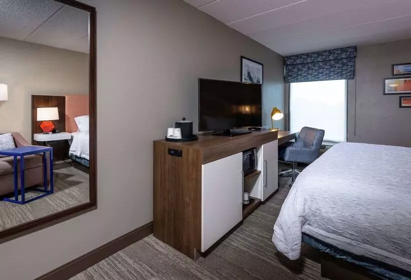 בית מלון כפרי Hampton Inn Fall River/westport