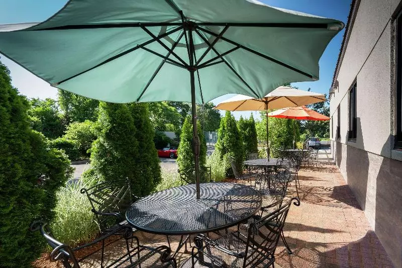 בית מלון כפרי Hampton Inn Fall River/westport