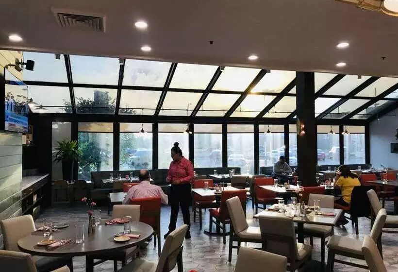 فندق Hilton Chicago/oak Lawn