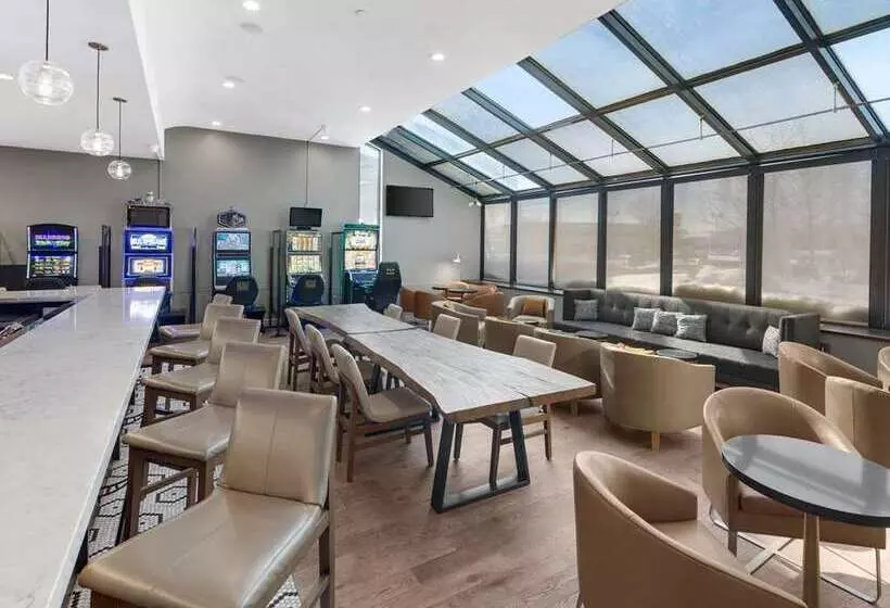 فندق Hilton Chicago/oak Lawn