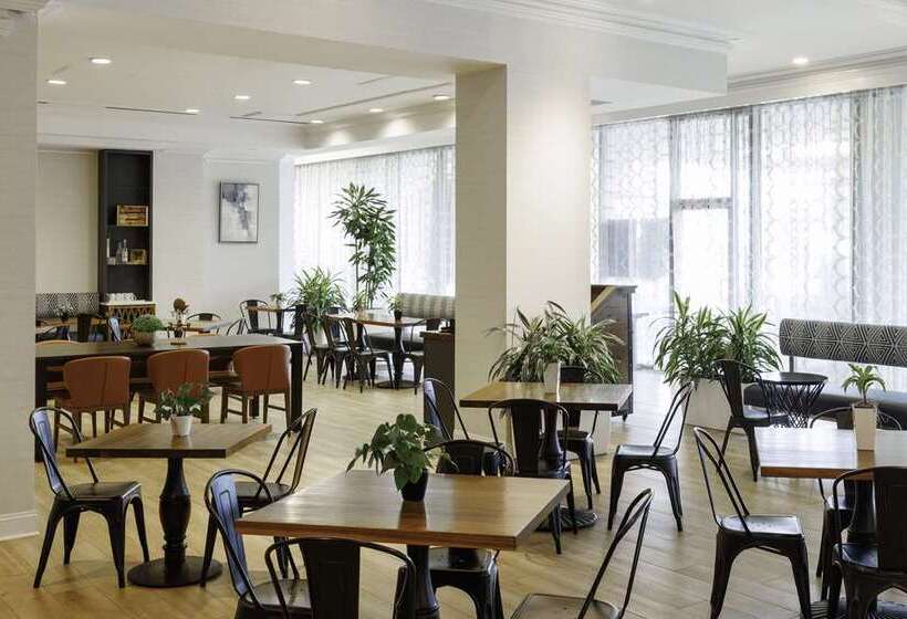 ホテル Hilton Greenville