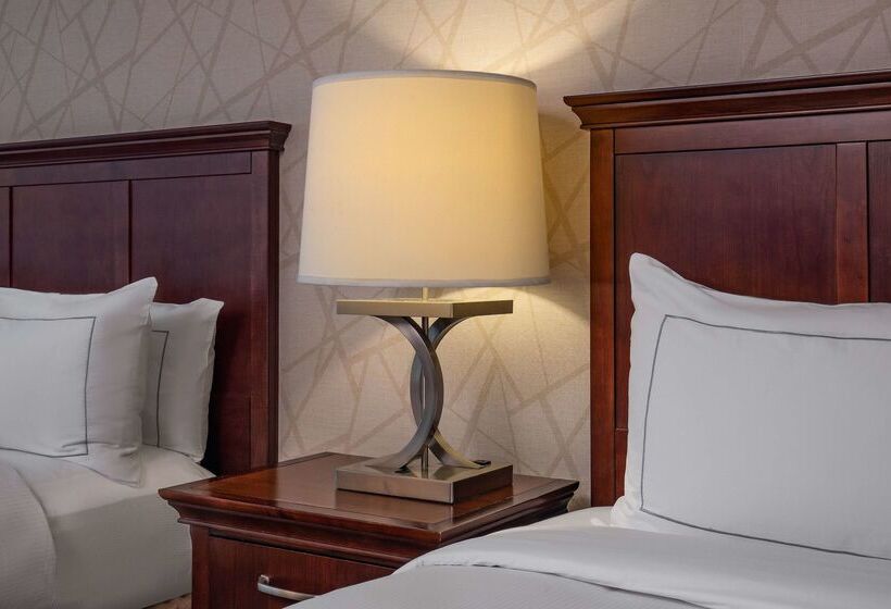 ホテル Hilton Greenville