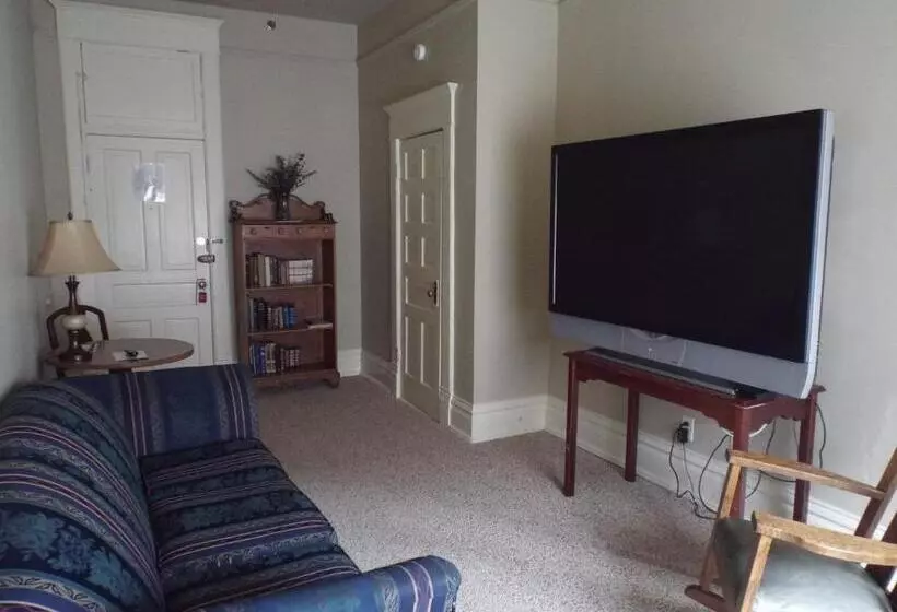 فندق Historic Franklin