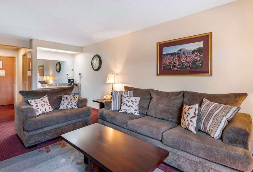 Отель Quality Inn Grand Junction Near University