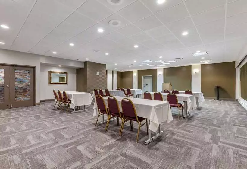 ホテル Quality Inn Windsor Mill   Baltimore