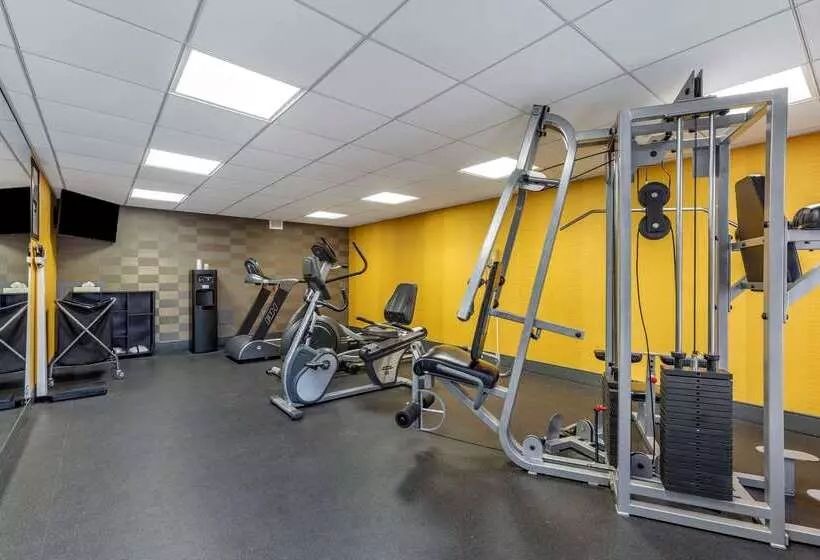 ホテル Quality Inn Windsor Mill   Baltimore