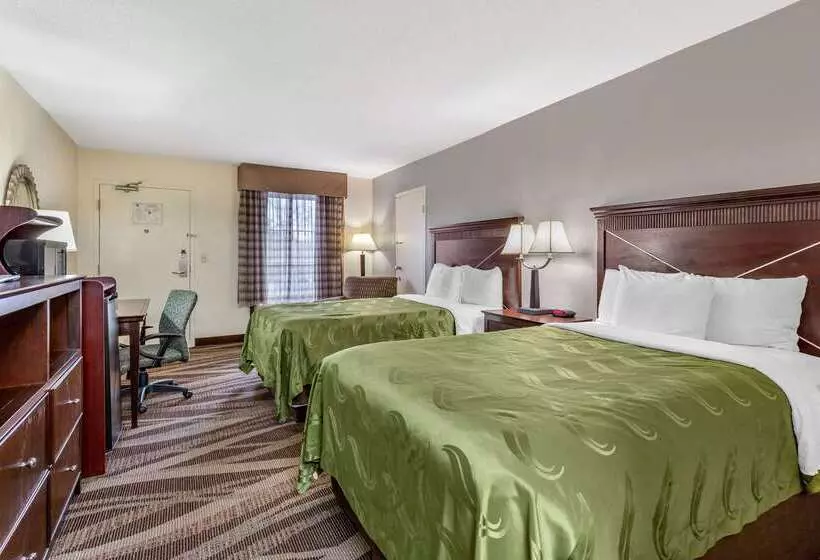 ホテル Quality Inn Windsor Mill   Baltimore