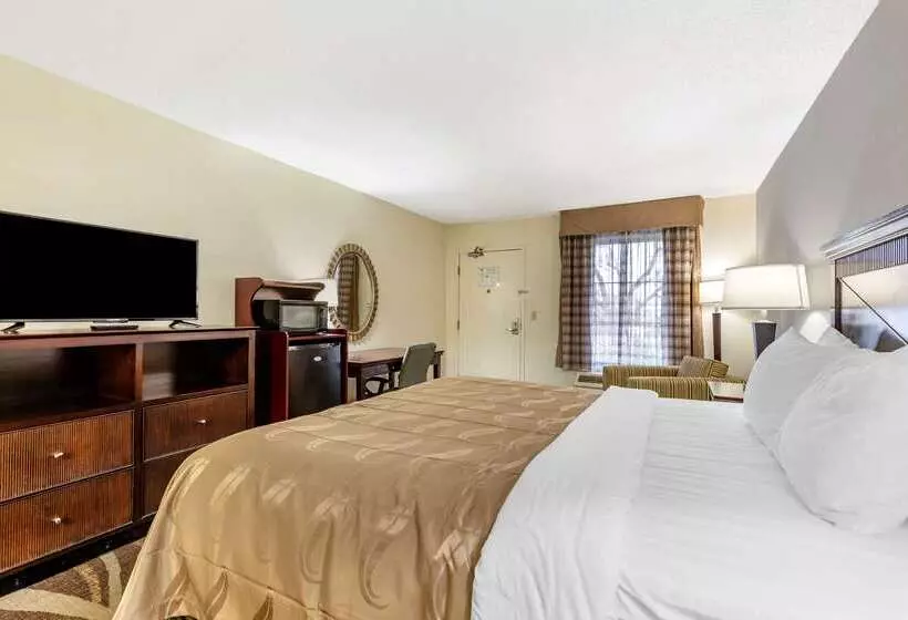 ホテル Quality Inn Windsor Mill   Baltimore