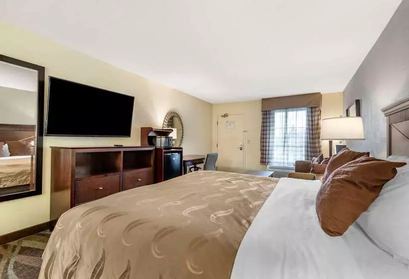 ホテル Quality Inn Windsor Mill   Baltimore