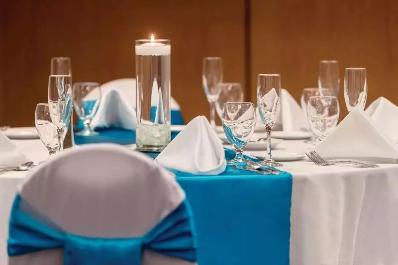 ホテル Ramada By Wyndham Indiana