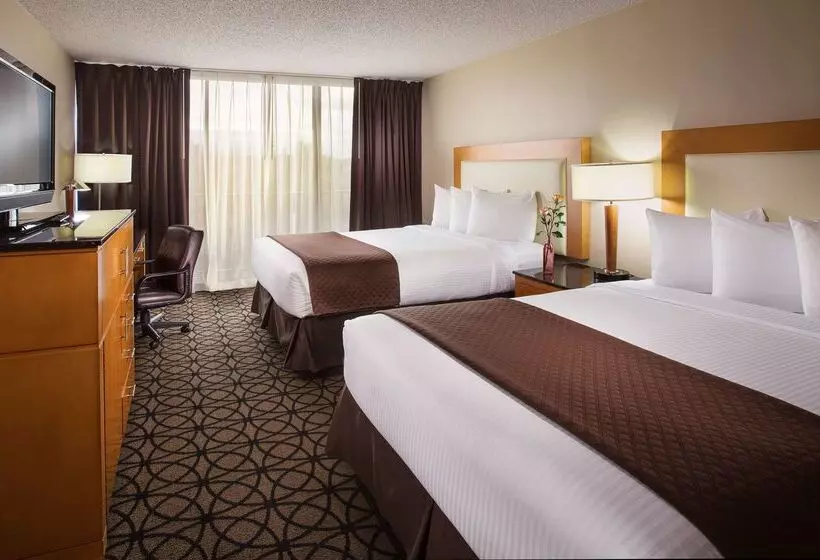 هتل Red Lion Inn & Suites Olympia, Governor