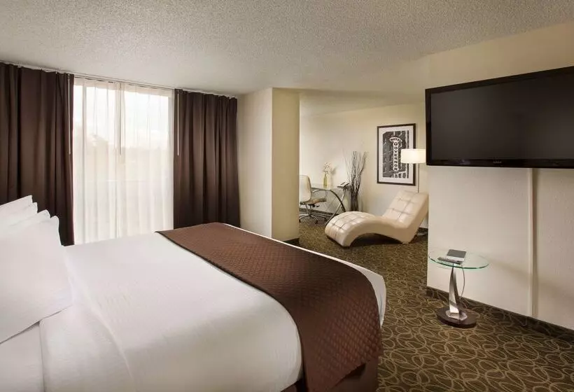 هتل Red Lion Inn & Suites Olympia, Governor