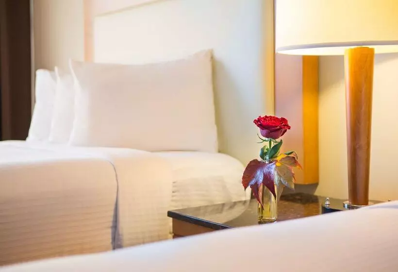 هتل Red Lion Inn & Suites Olympia, Governor