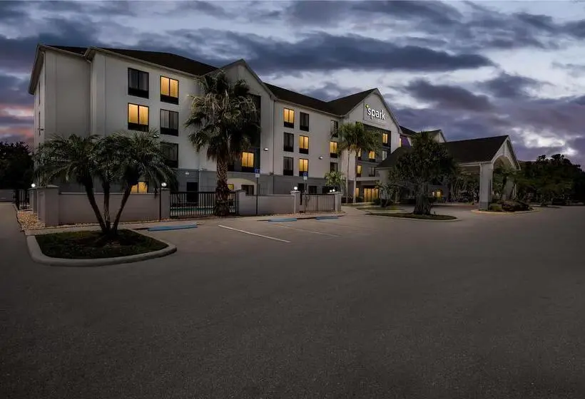 ホテル Red Roof Plus Fort Myers
