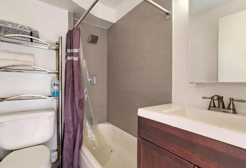 호텔 Waikiki Monarch