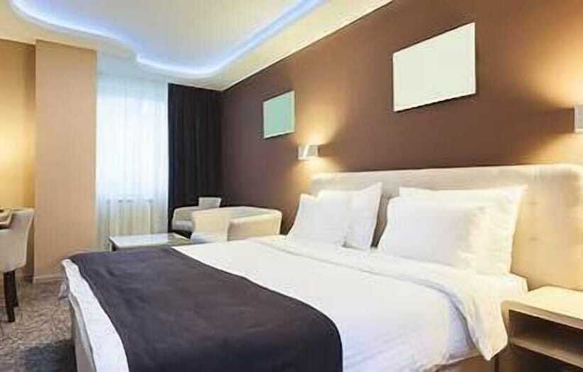 هتل Spark By Hilton Colorado Springs I 25 Central