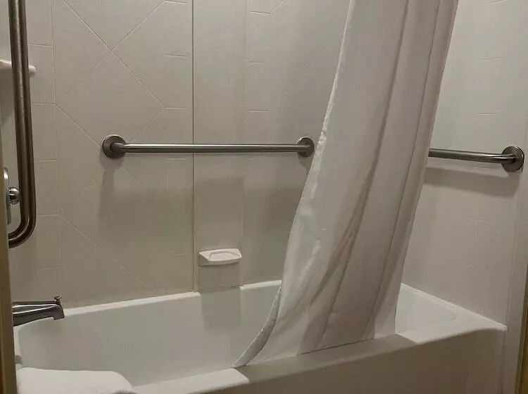 ホテル Spark By Hilton Colorado Springs I 25 Central