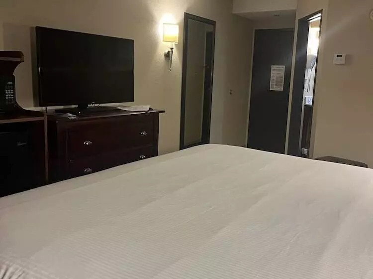 ホテル Spark By Hilton Colorado Springs I 25 Central