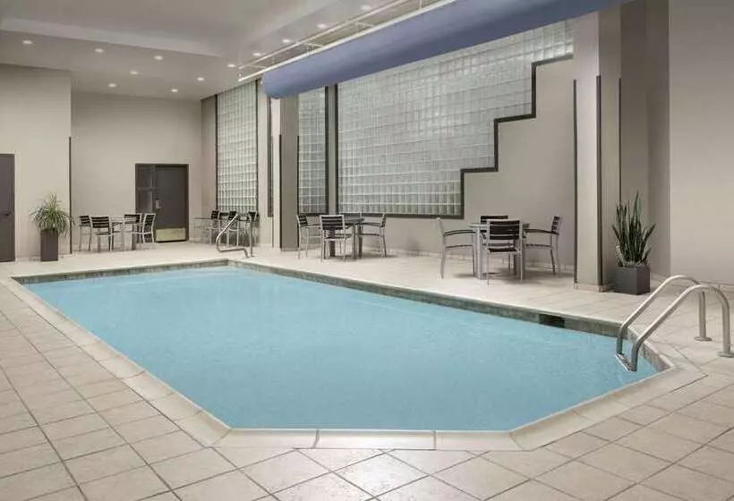 Embassy Suites Hotel Winston Salem