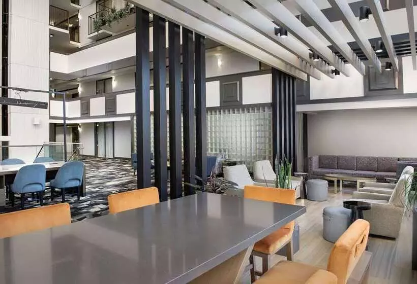 Embassy Suites Hotel Winston Salem