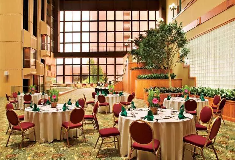 Embassy Suites Hotel Winston Salem