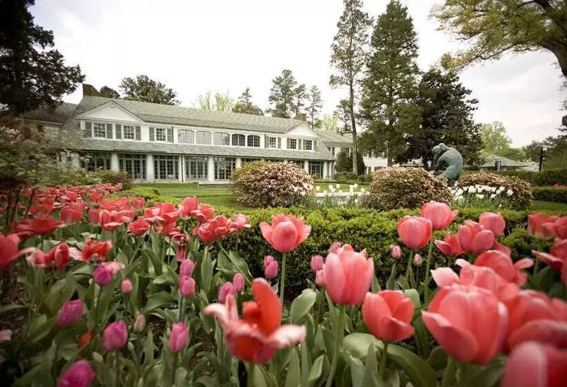 Embassy Suites Hotel Winston Salem