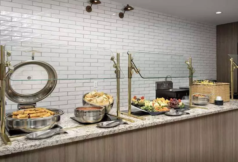 Embassy Suites Hotel Winston Salem