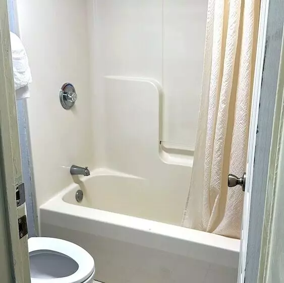 فندق Travelodge By Wyndham Salisbury Md