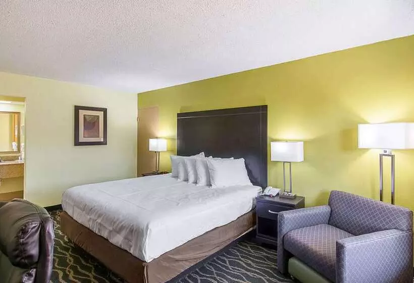 Szálloda Clarion Inn Columbia Airport