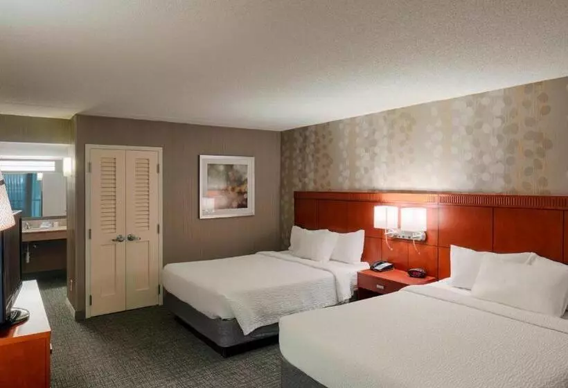 בית מלון כפרי Courtyard By Marriott Columbus West/hilliard