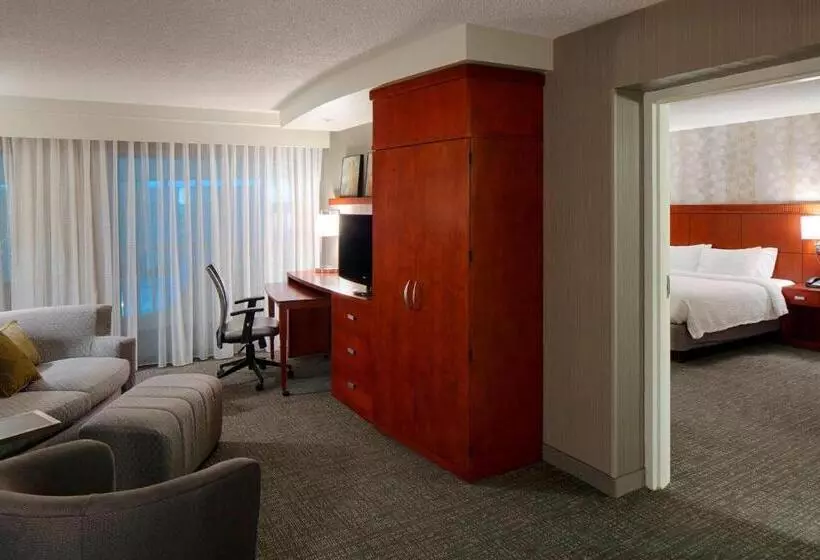 בית מלון כפרי Courtyard By Marriott Columbus West/hilliard