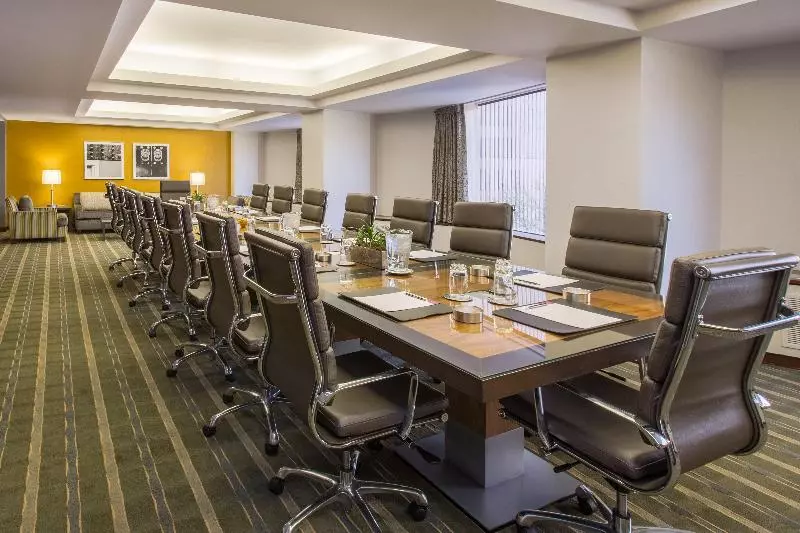 Crowne Plaza Seattle, An Ihg Hotel With No Resort Fee