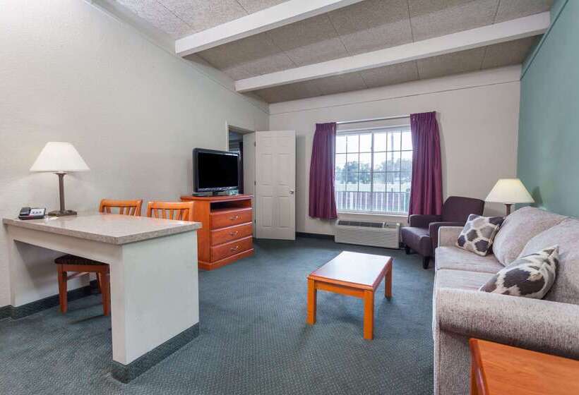 Otel Days Inn & Suites By Wyndham Lexington